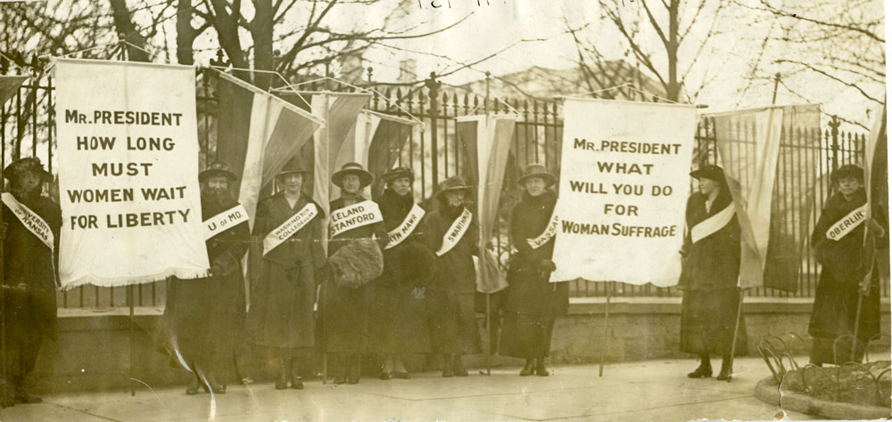 College Women picketing at White House