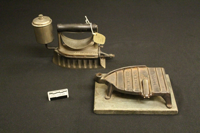The Monitor iron