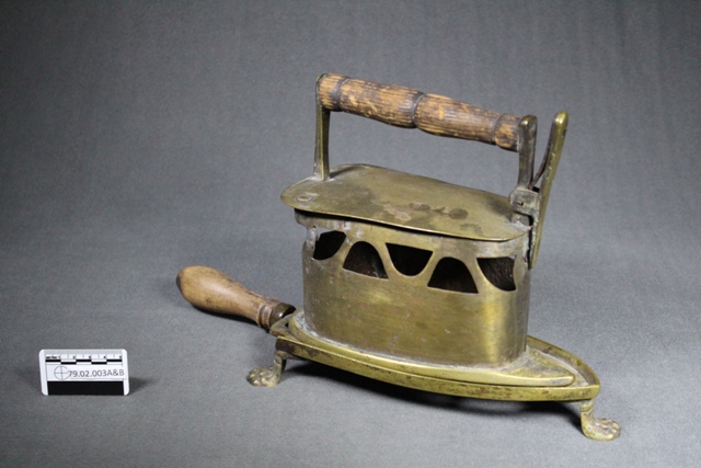 Box iron